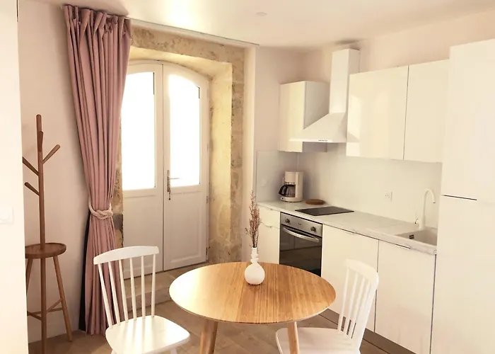 Le Seize - Dans Le Centre Historique D'auch Apartamento Auch